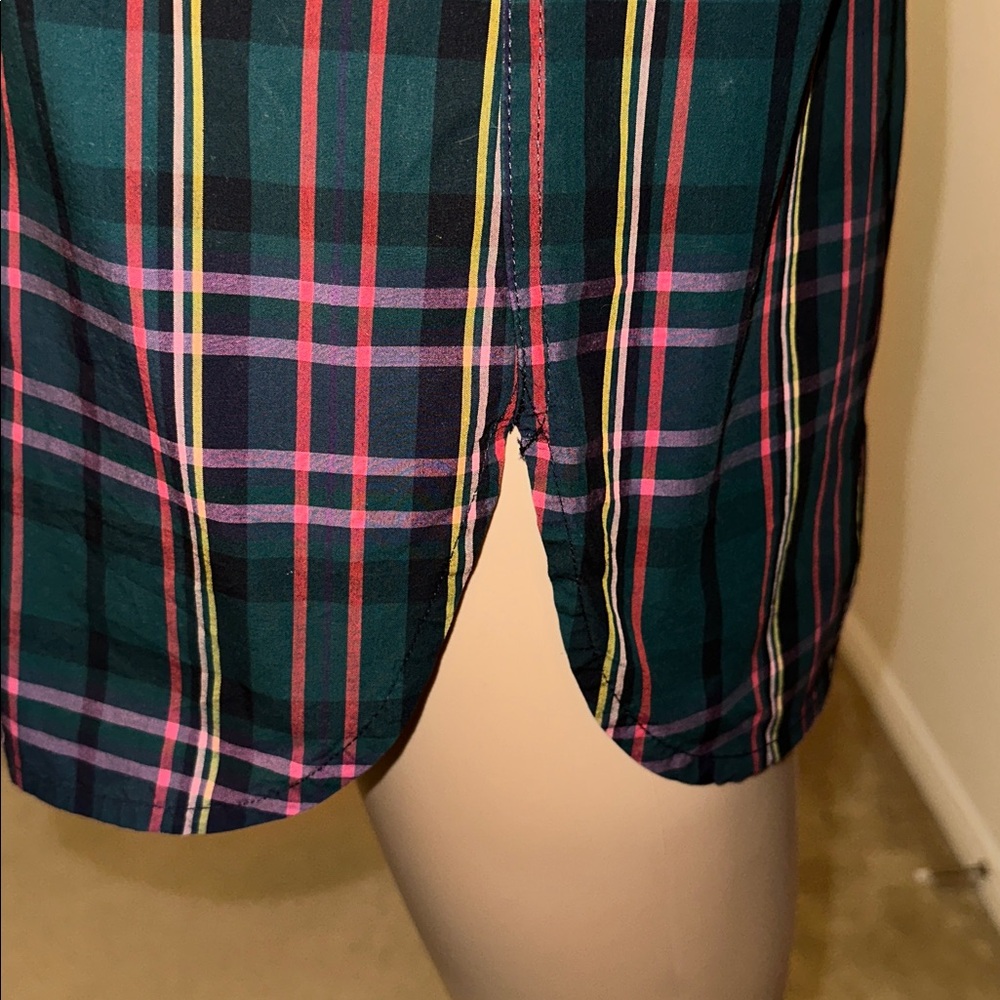100% Cotton J. Crew Green and Red Plaid Casual Woman's Shirt Size 6. - Picture 6 of 16